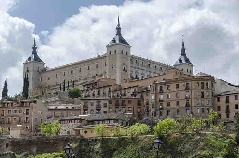 Toledo 006 - álcazar de Toledo.jpg